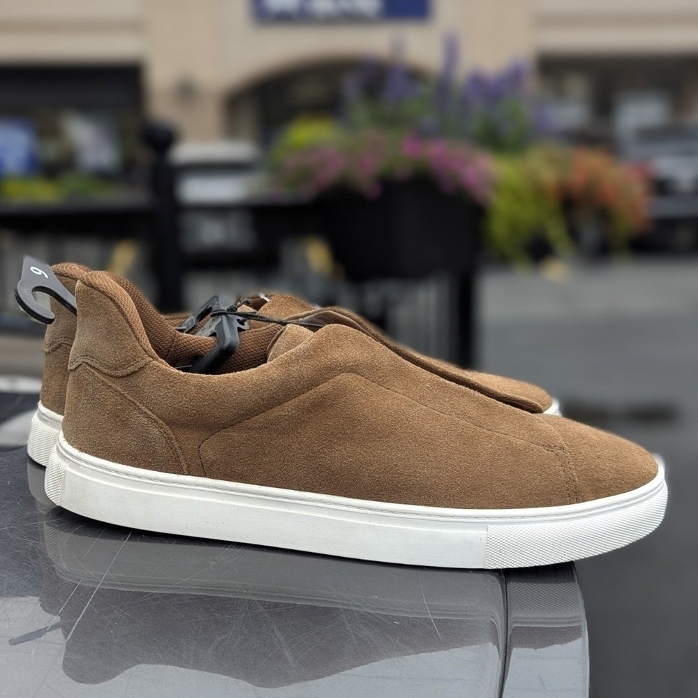 Quiet Luxury Suede Slip On Sneakers George Cognac Casual Comfort NWT Men's 9